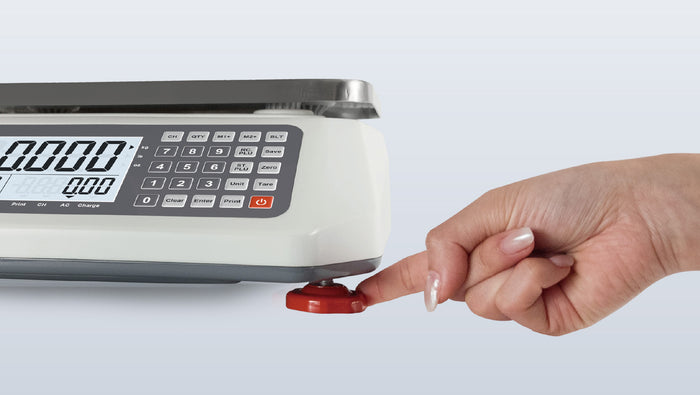 Leveling bubble & adjustable feet - Ensures accurate weighing on uneven surfaces