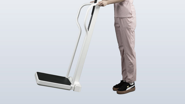 Equipped with two 2” built-in mute wheels for easy mobility.